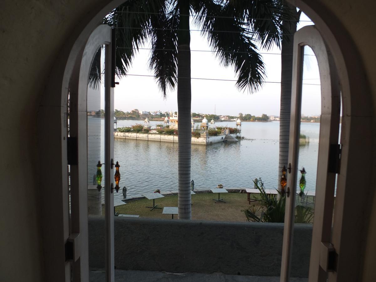 Udai Bilas Palace Dungarpur Exteriör bild