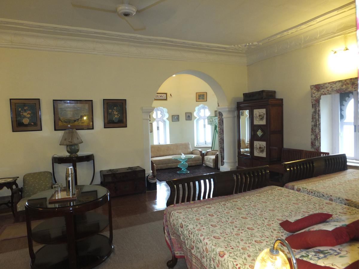 Udai Bilas Palace Dungarpur Exteriör bild