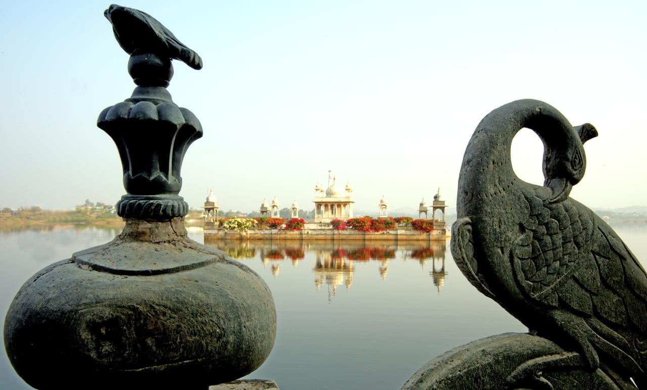 Udai Bilas Palace Dungarpur Exteriör bild