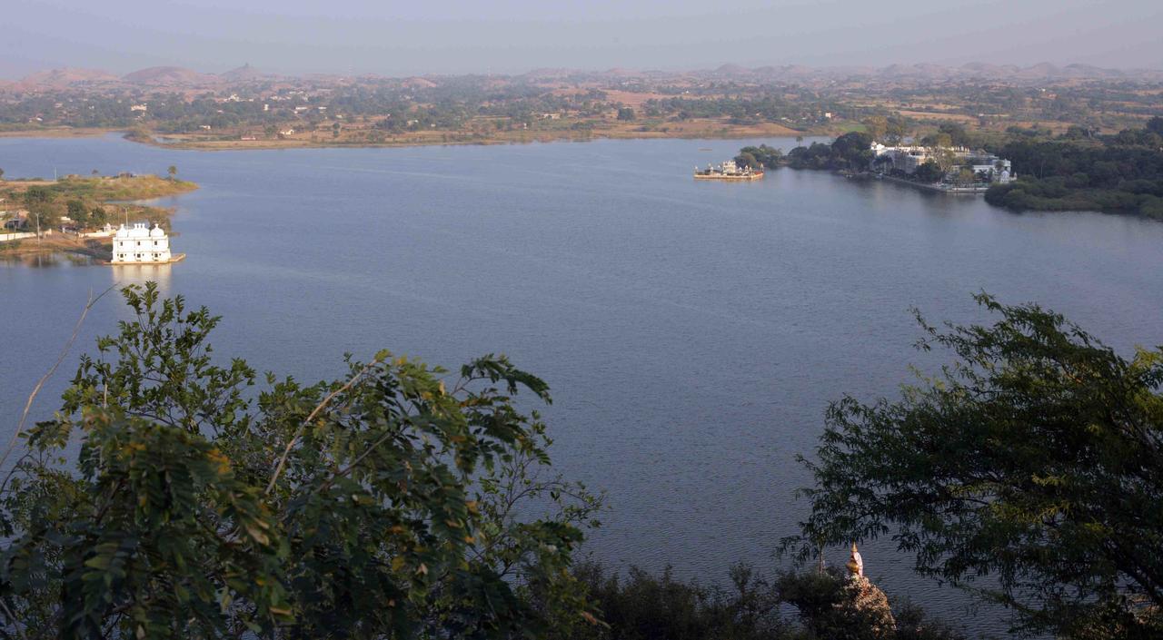 Udai Bilas Palace Dungarpur Exteriör bild